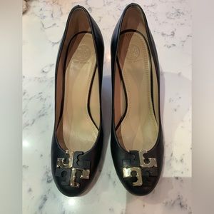 Tory Burch black wedge heels size 10